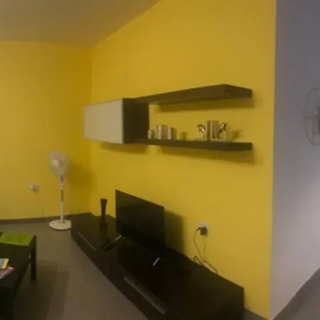 The Overhills Suite, Your Away From Apartment